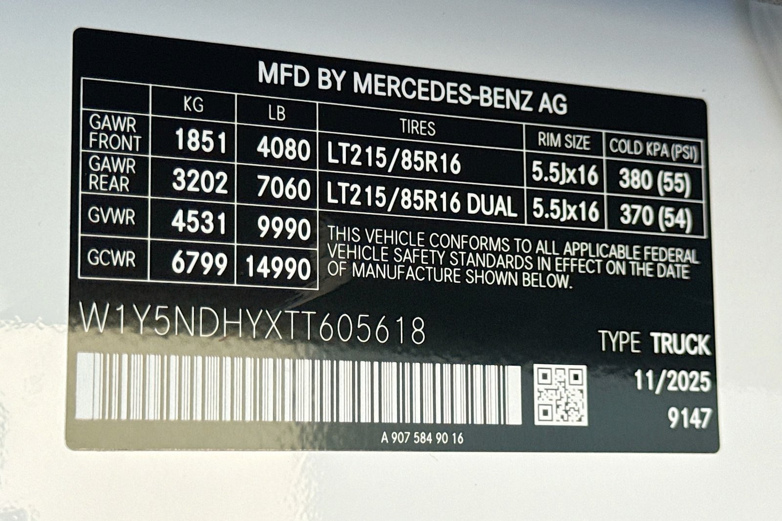 New 2026 Arctic White Mercedes-Benz  image 27