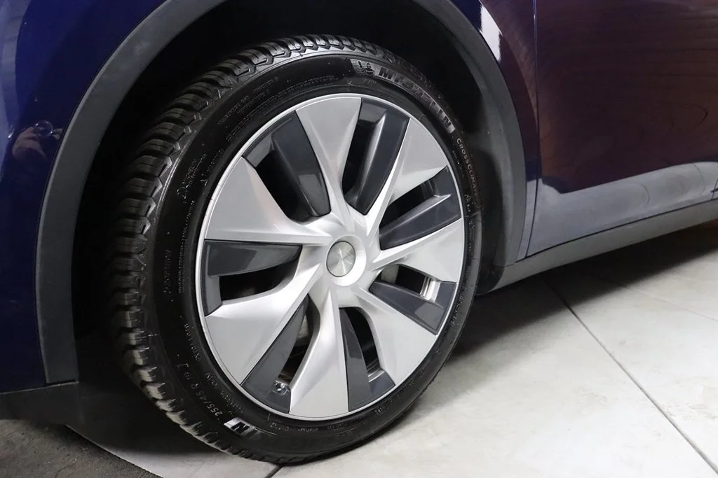 Used 2022 Deep Blue Metallic Tesla Long Range image 5