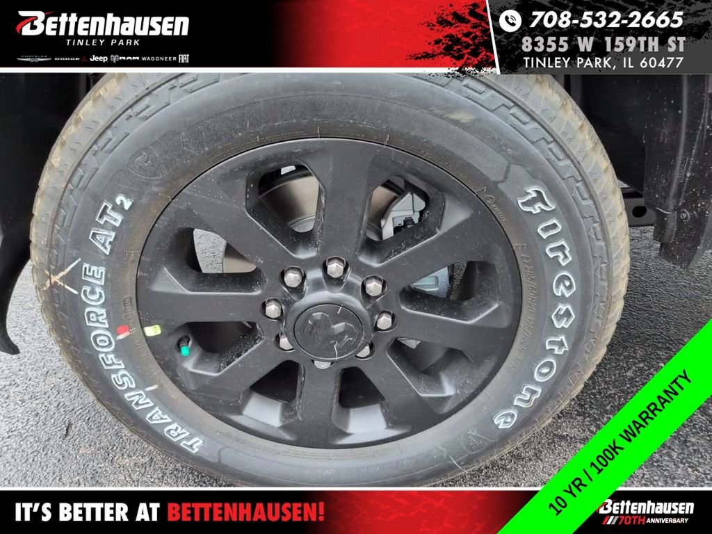 New 2026 Molten Red Pearl-Coat Exterior Paint RAM Black Express image 14