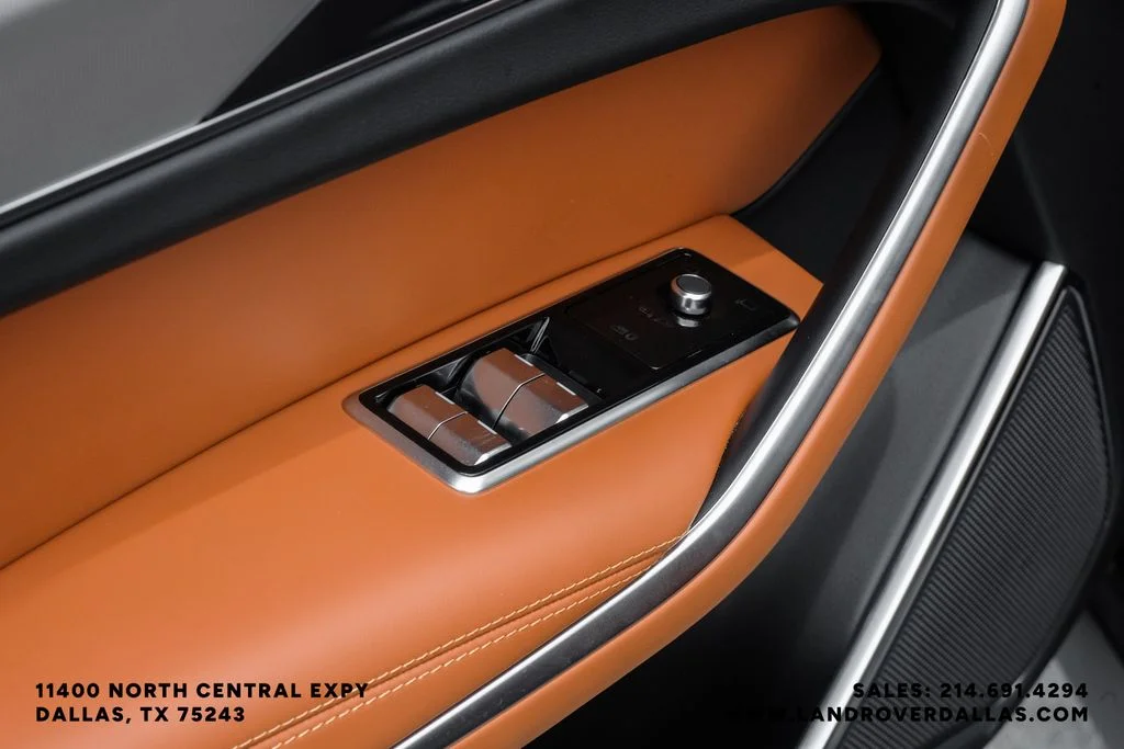 2026 Jaguar F-Pace R-Dynamic S - Photo 52