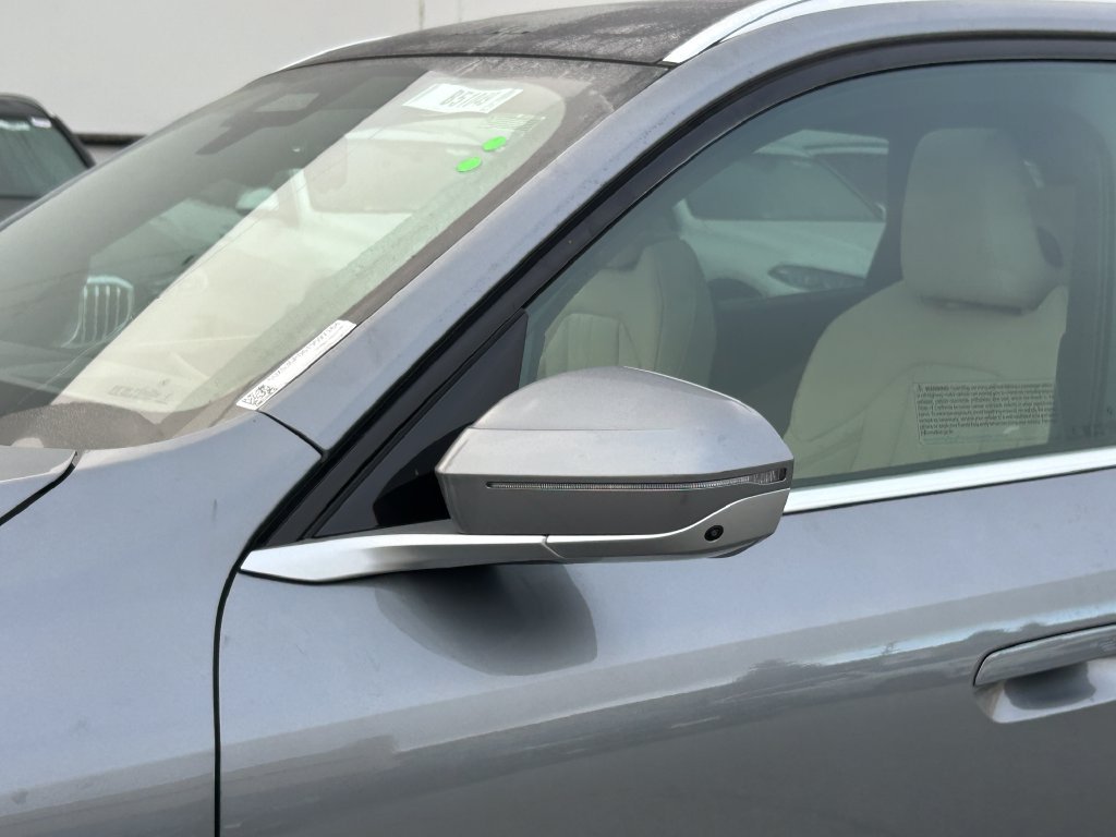 New 2026 Skyscraper Grey Metallic BMW 30 xDrive image 10