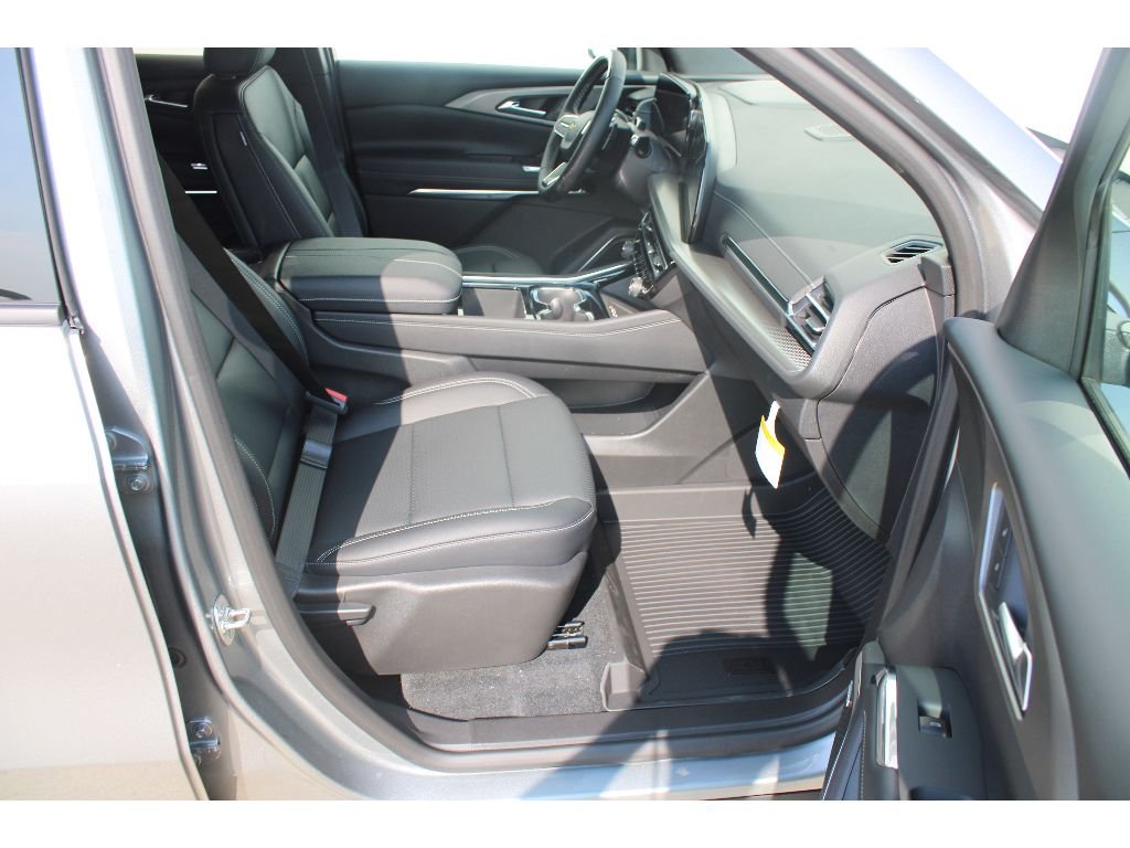 2026 Chevrolet Traverse LT - Photo 9