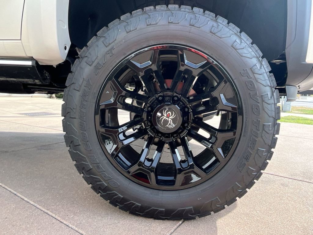 2025 GMC Sierra 2500HD Denali - Photo 8