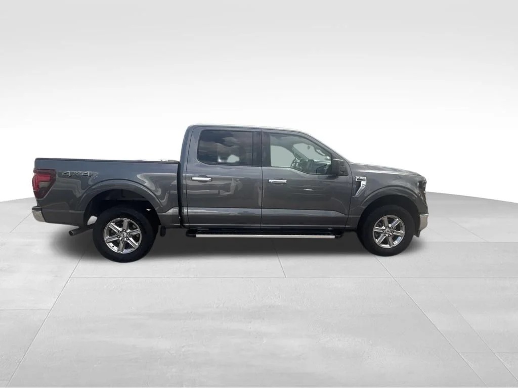 Used 2025 Gray Ford XLT image 8