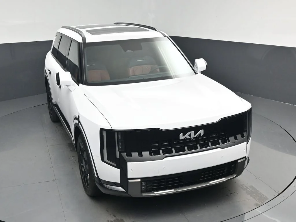Certified Used 2027 White Kia SX image 26