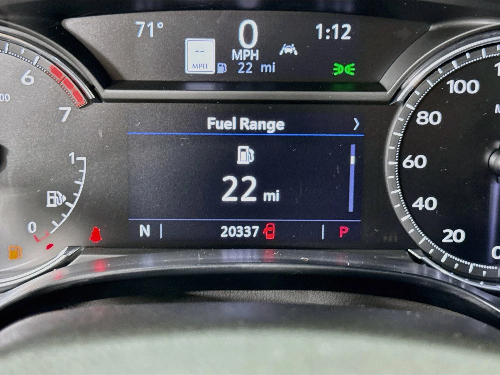 Used 2022 SUMMIT WHITE Cadillac Luxury image 14