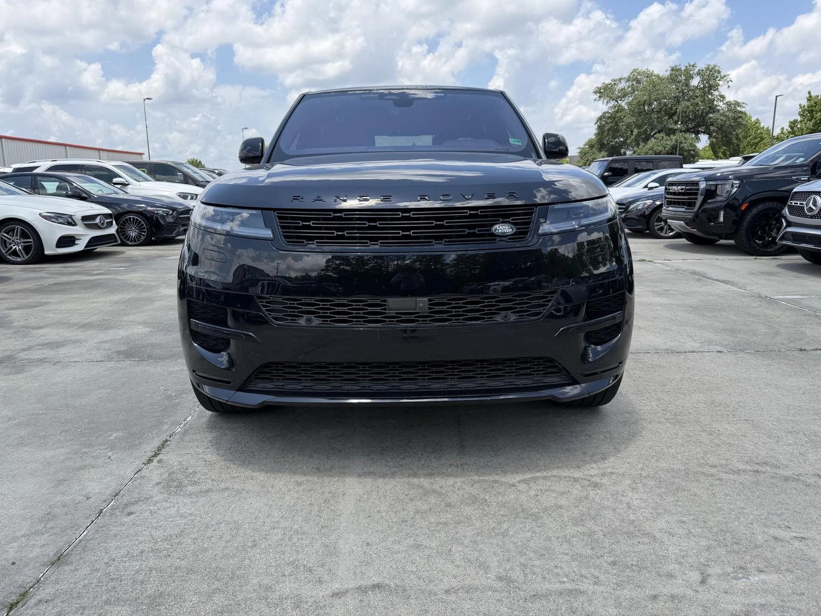 2023 Land Rover Range Rover Sport P400 MHEV SE Dynamic's photo
