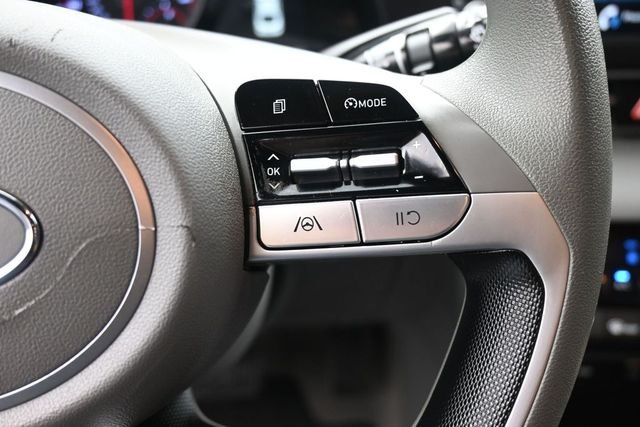 Used 2023 Blue Hyundai SEL image 26