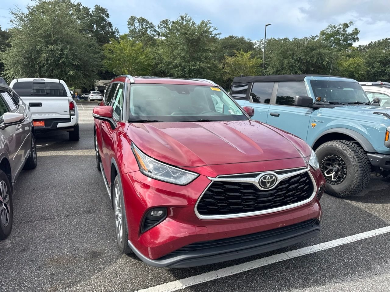 Used 2020 Red Toyota Limited image 3