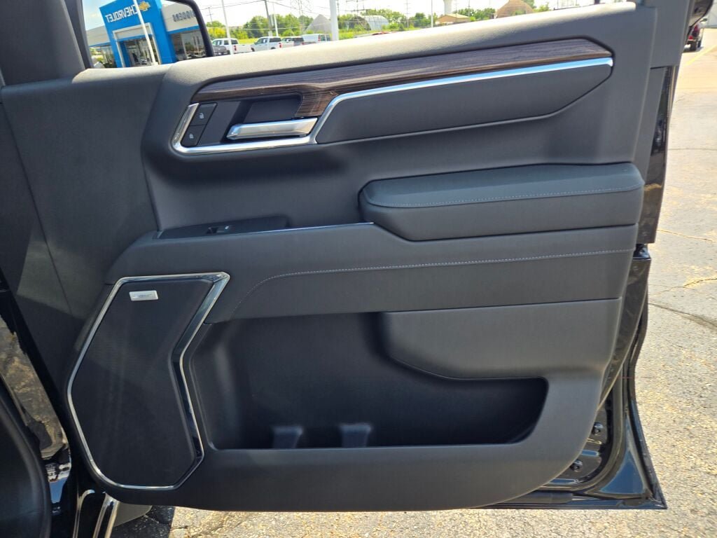2026 Chevrolet Silverado 1500 LT Trail Boss - Photo 6
