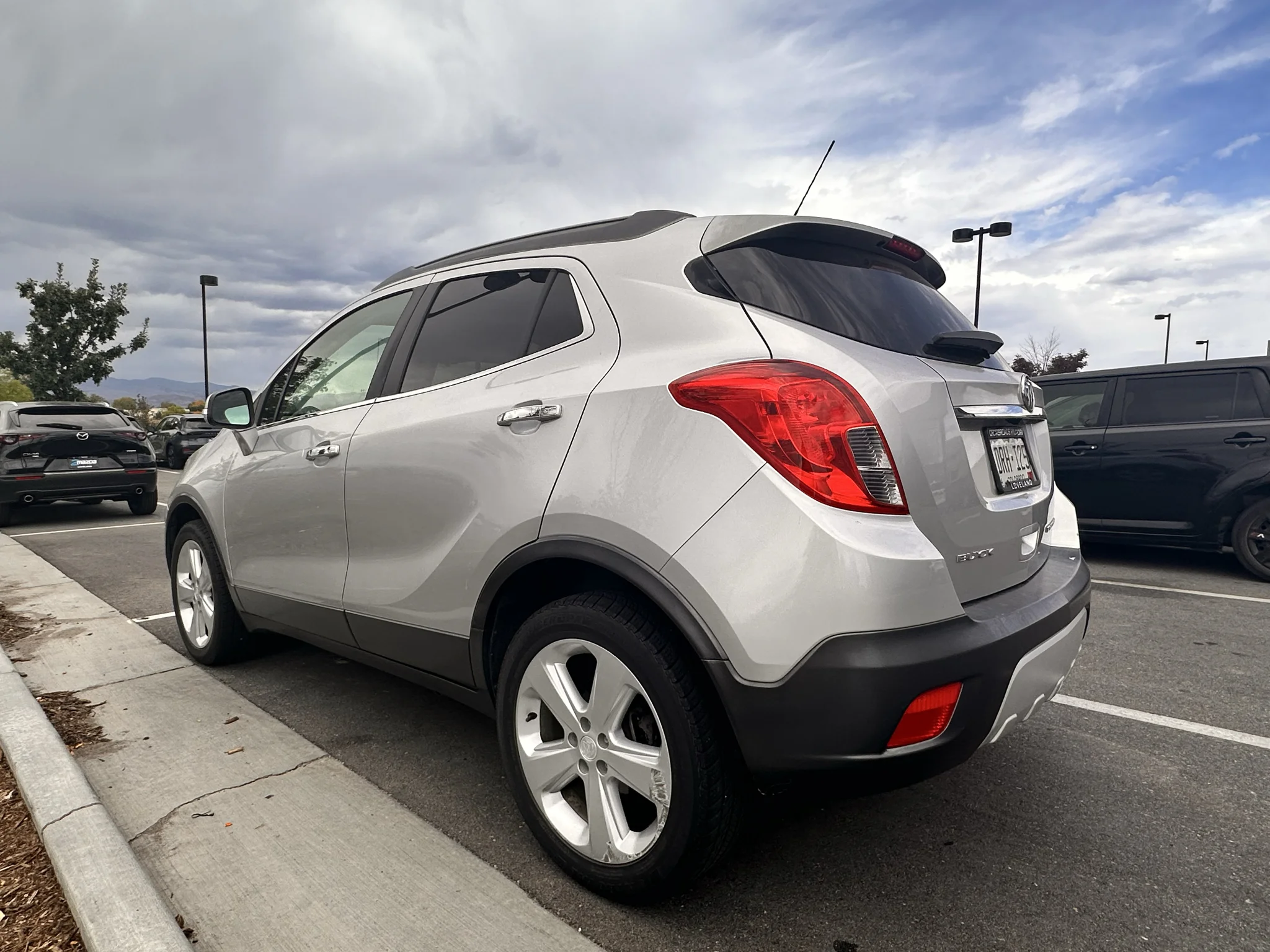 Used 2015 White Buick Base image 5