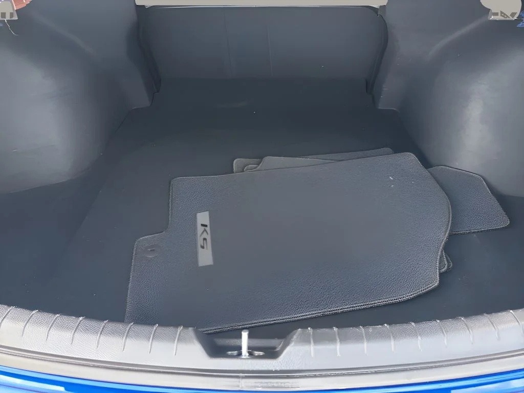 Used 2022 Blue Kia GT-Line image 29
