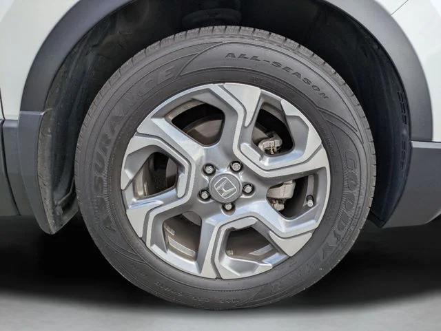 Used 2018 Silver Honda EX-L image 9