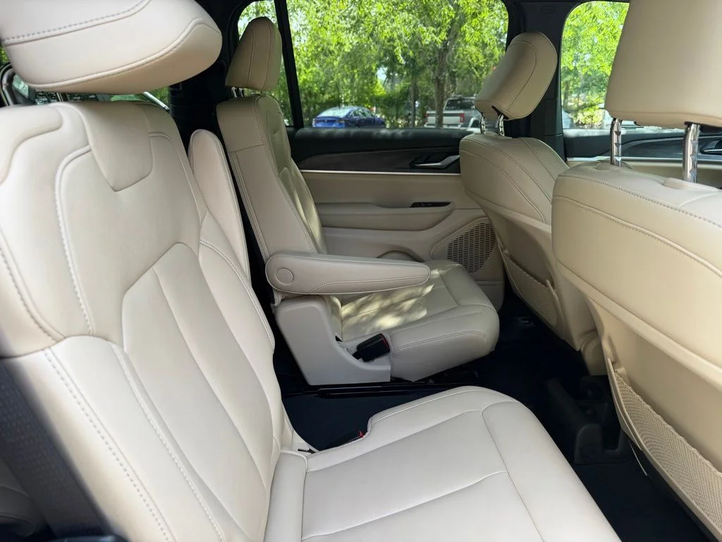 2025 Jeep Grand Cherokee L Limited - Photo 8