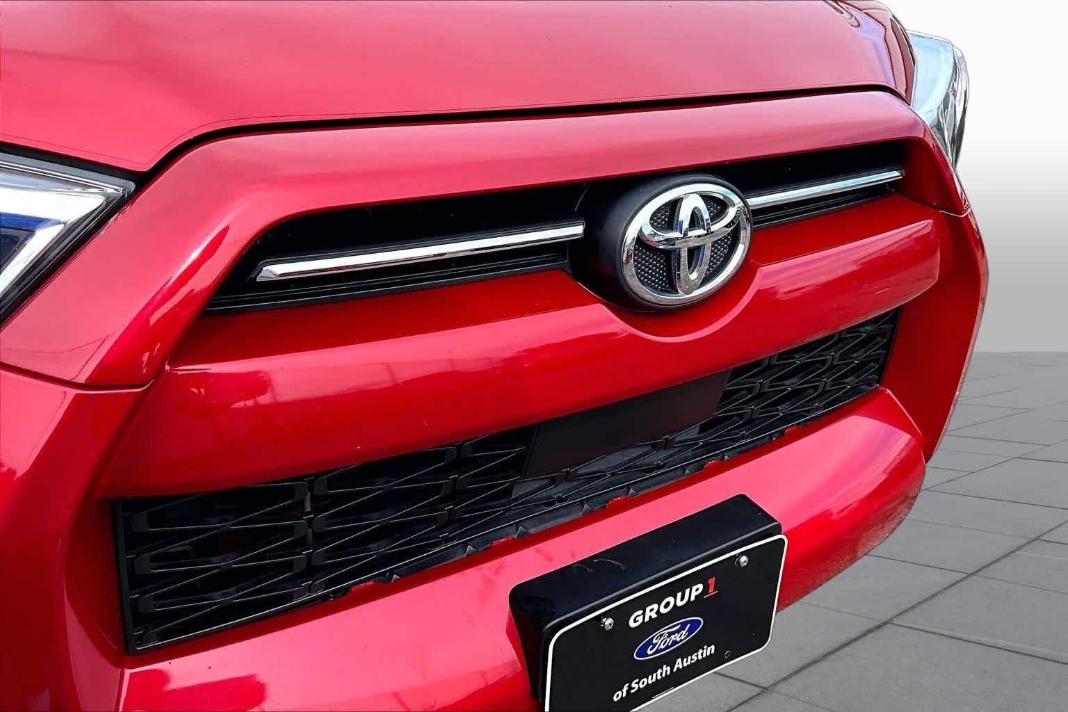 Used 2021 Barcelona Red Metallic Toyota SR5 image 30