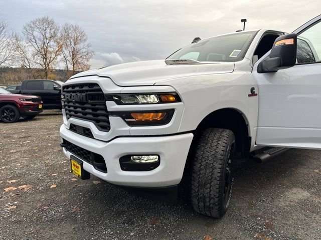 New 2026 Bright White Clearcoat RAM Tradesman image 35