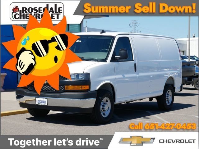 2025 Chevrolet Express Cargo WT