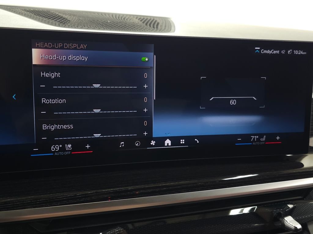 Used 2026 White BMW xDrive40i image 23