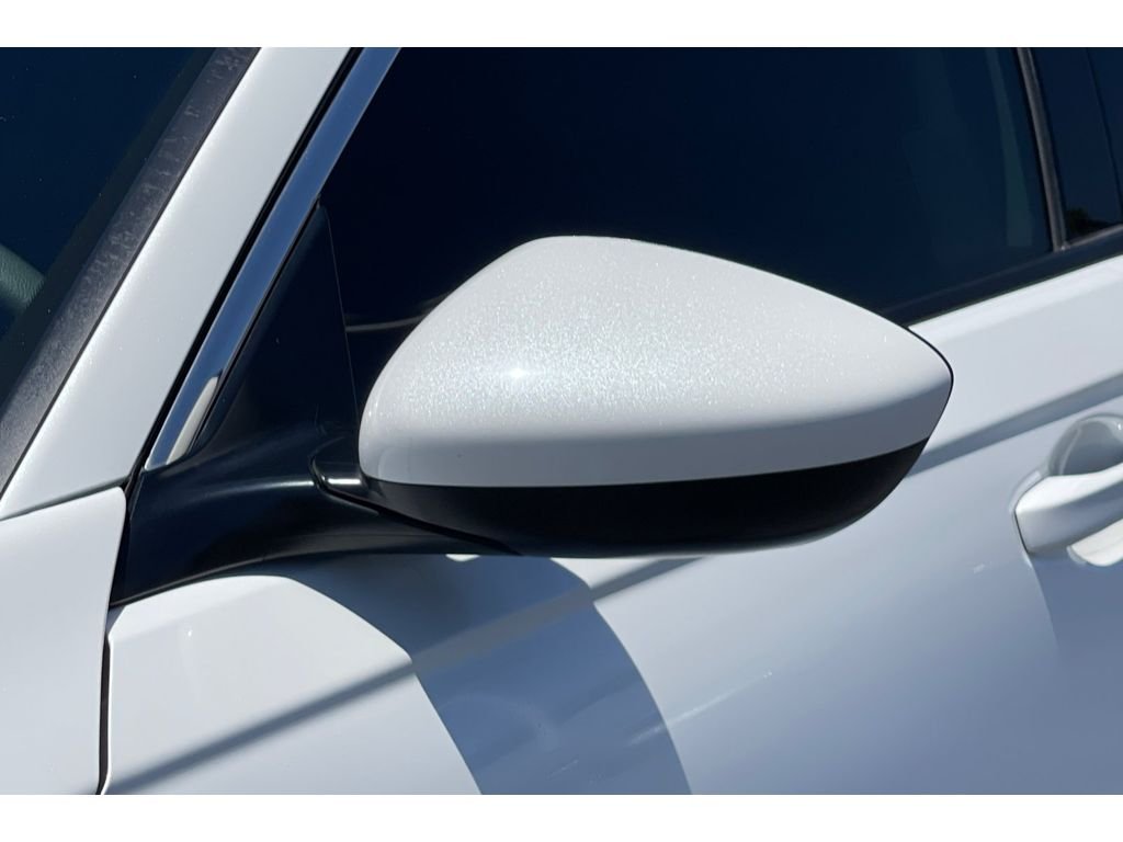 Used 2024 Platinum White Pearl Honda EX image 12
