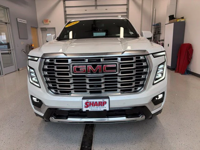 Used 2025 White GMC Denali image 5