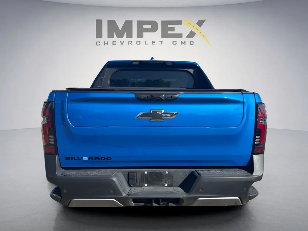Used 2026 Blue Chevrolet Trail Boss image 3