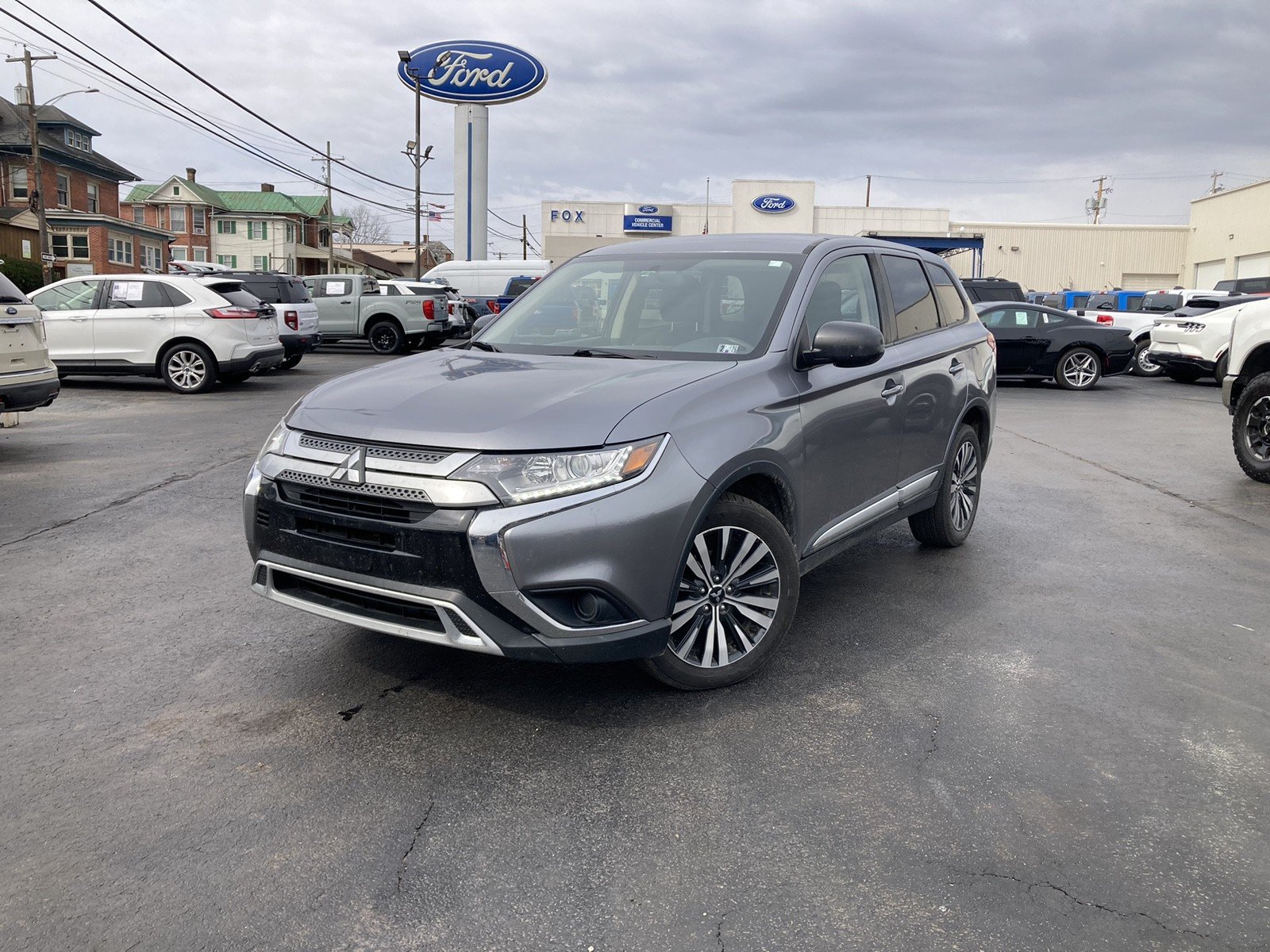 2019 Mitsubishi Outlander ES