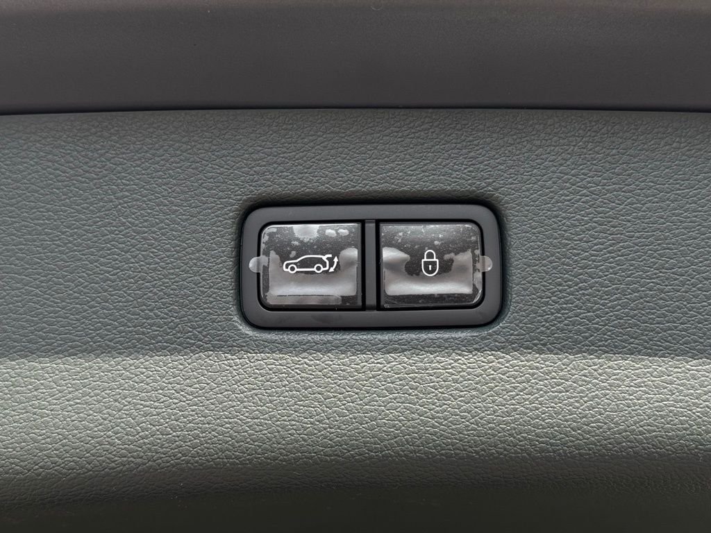 2025 GENESIS GV80 Prestige - Photo 17