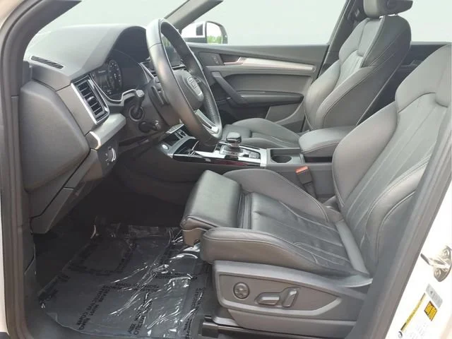 Used 2025  Audi S line Premium image 18