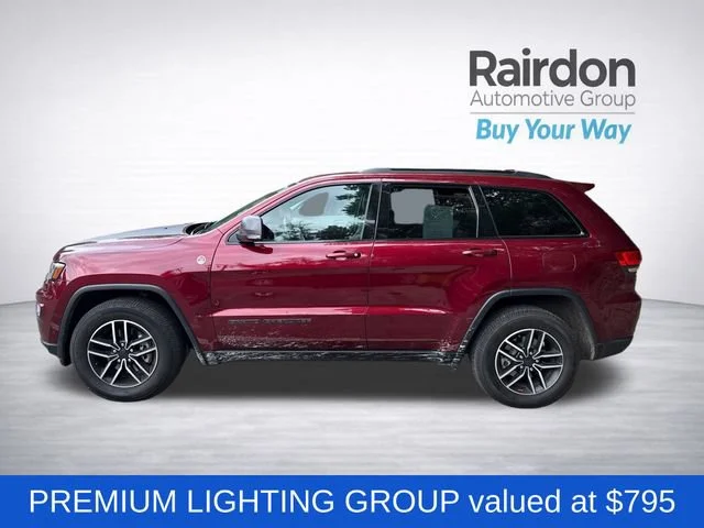 Used 2020 Velvet Red Pearlcoat Jeep Trailhawk image 4