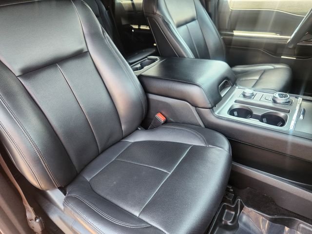 Used 2021 Black Ford XLT image 21