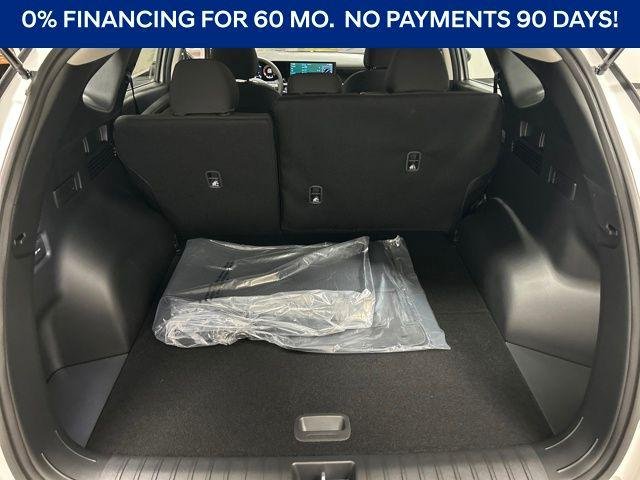 New 2026 White Hyundai SE image 25