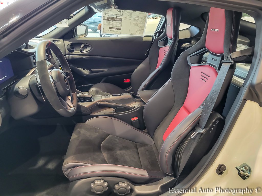 2024 Nissan Z NISMO - Photo 8