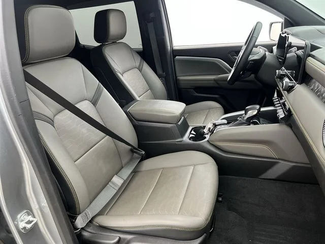 2024 Chevrolet Colorado ZR2 - Photo 15