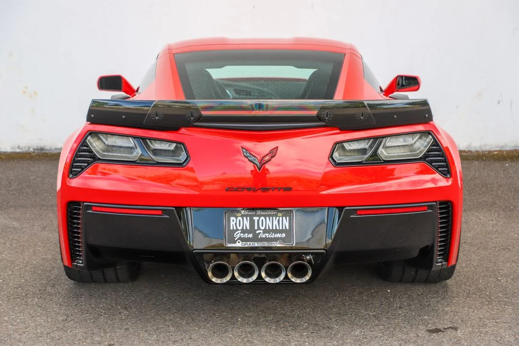 Used 2017 Torch Red Chevrolet Z06 image 7