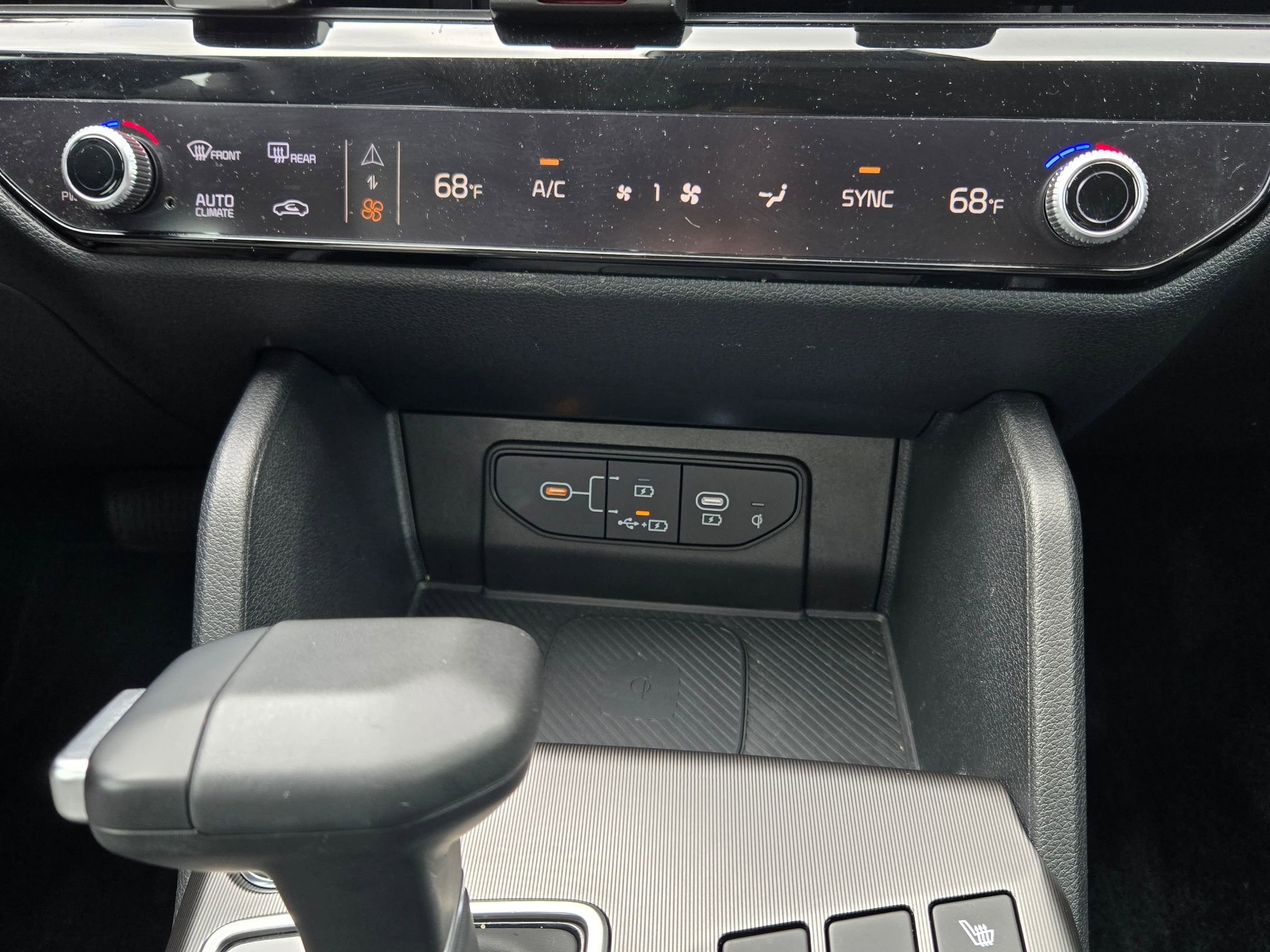 Used 2026 Ebony Black Kia SX image 30