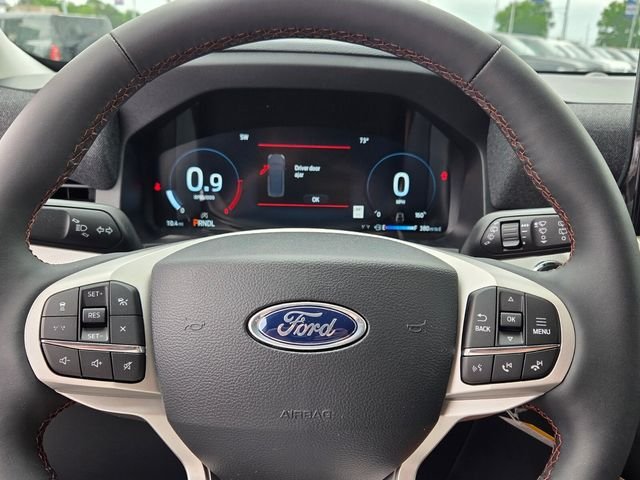 New 2026 Carbonized Gray Metallic Ford Active image 23