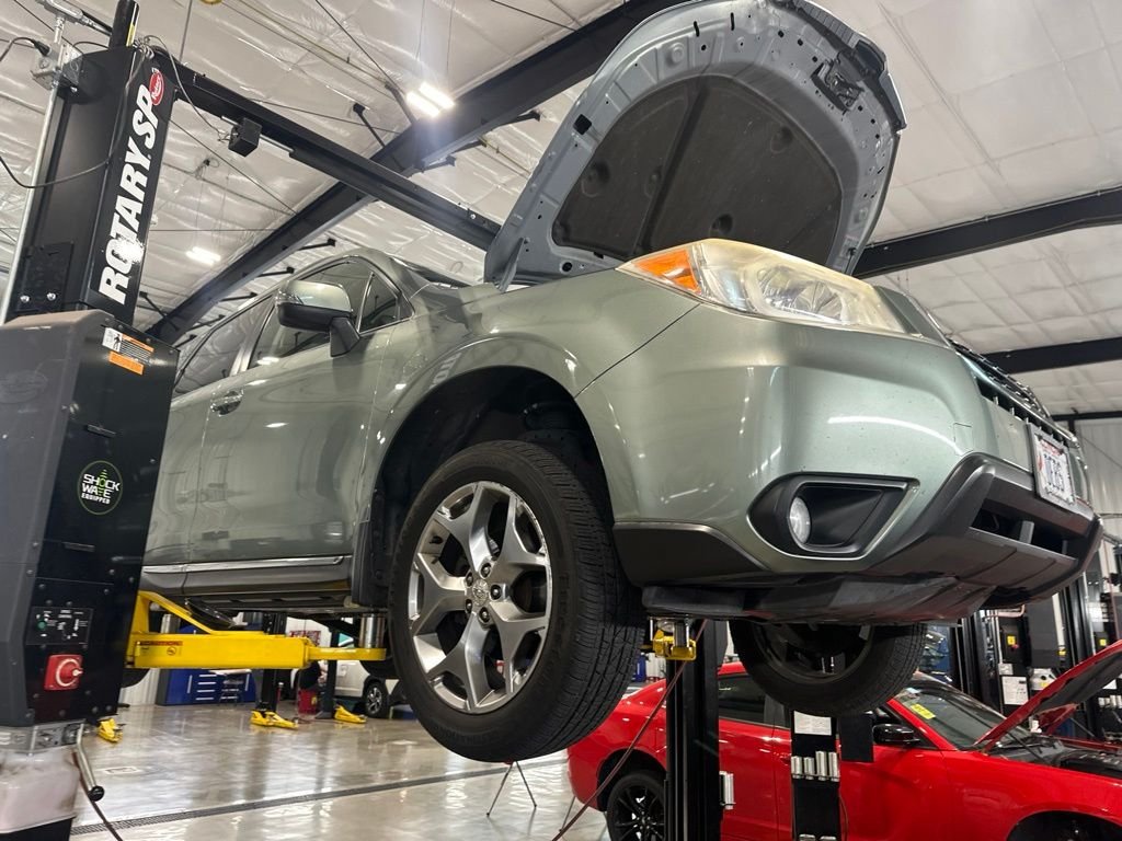 Used 2015 Jasmine Green Metallic Subaru 2.5i Touring image 1