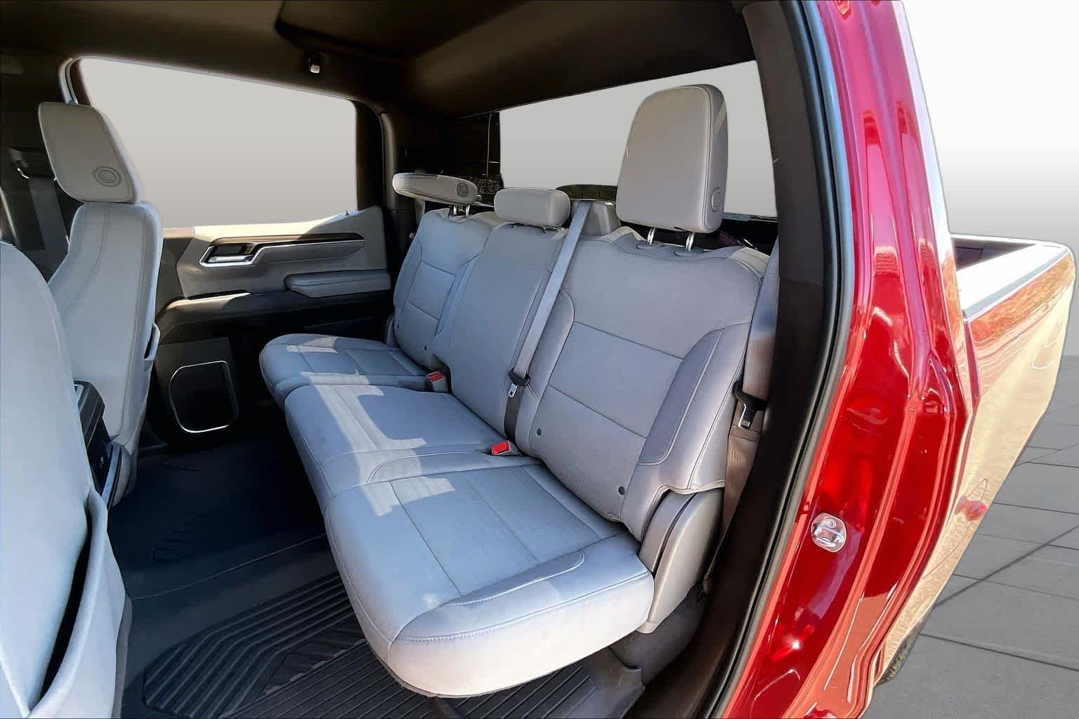 Used 2024 Radiant Red Tintcoat Chevrolet LT image 21
