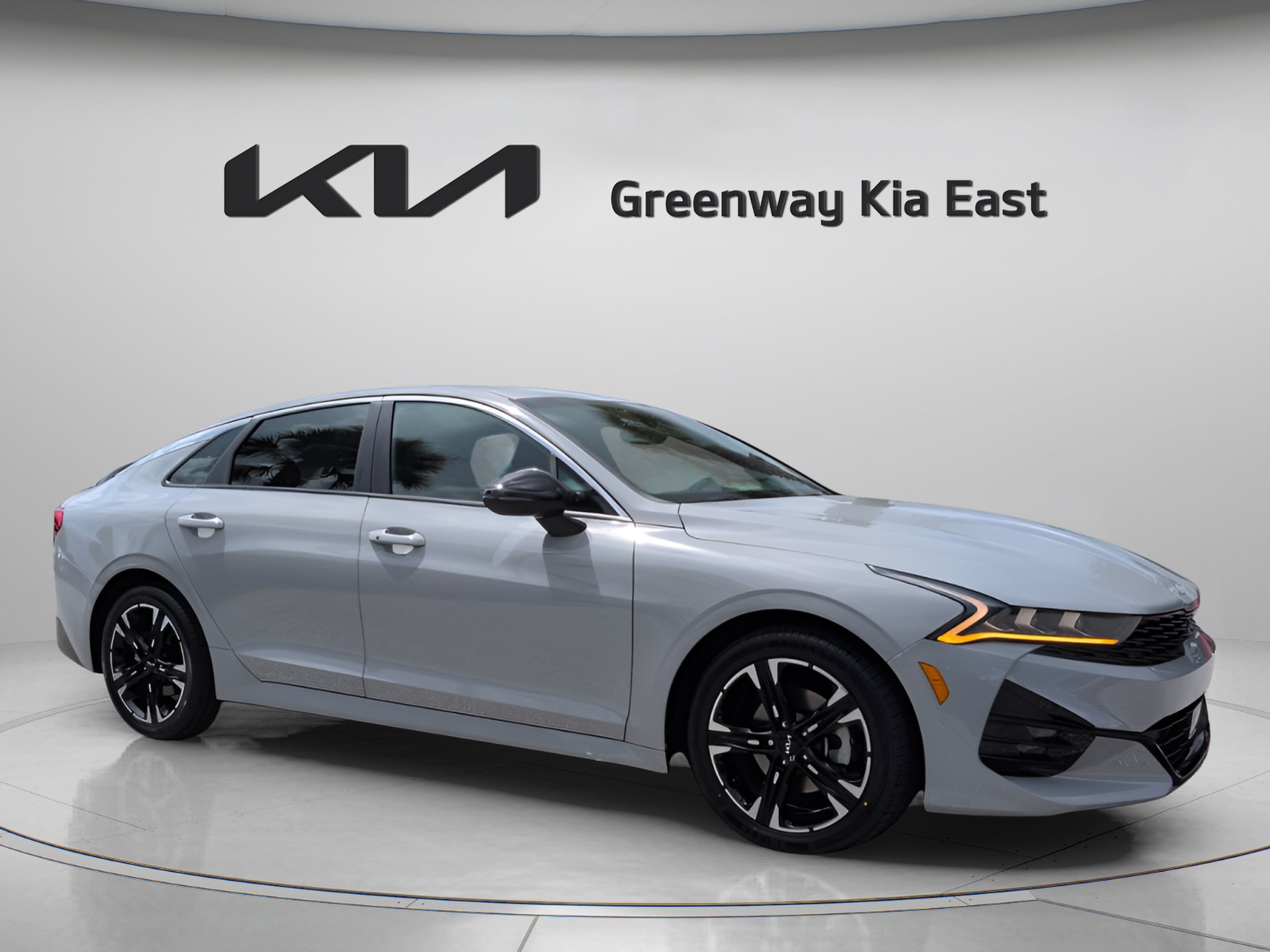 Certified Used 2024 Wolf Gray Kia GT-Line image 3