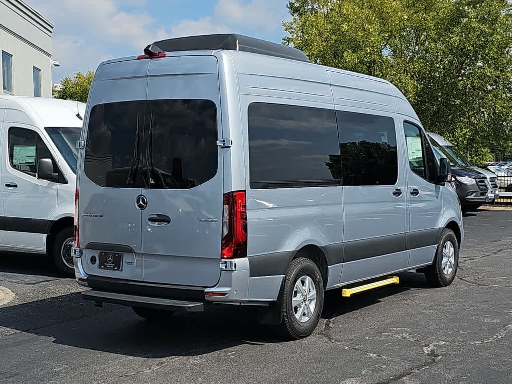 New 2026 Hightech Silver Mercedes-Benz  image 3