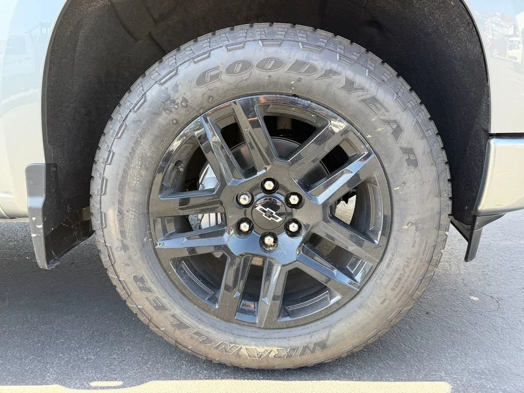 New 2026 Sterling Gray Metallic Chevrolet RST image 8