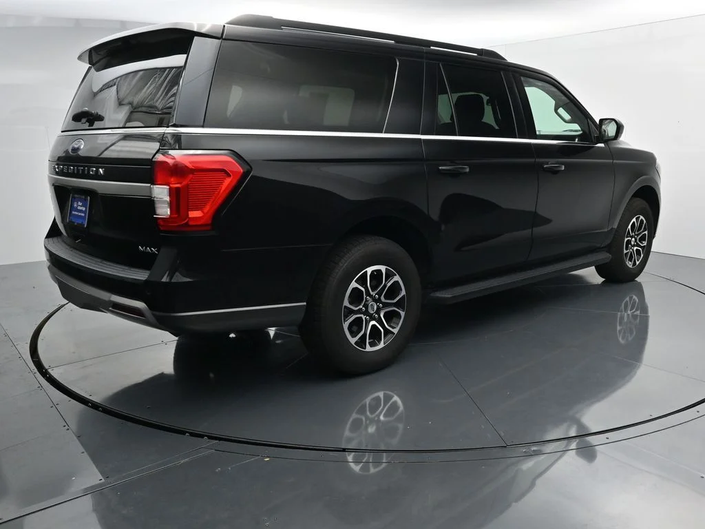 Used 2024 Black Ford XLT image 8