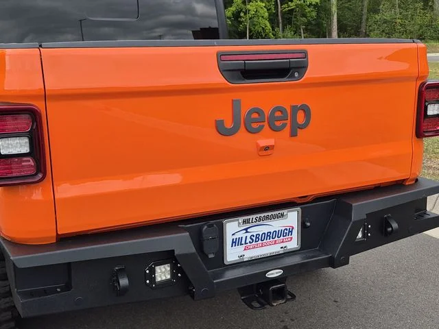 Used 2025 Orange Jeep Mojave image 22