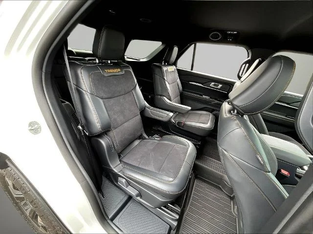 New 2026 Star White Metallic Tri-Coat Ford Tremor® image 44