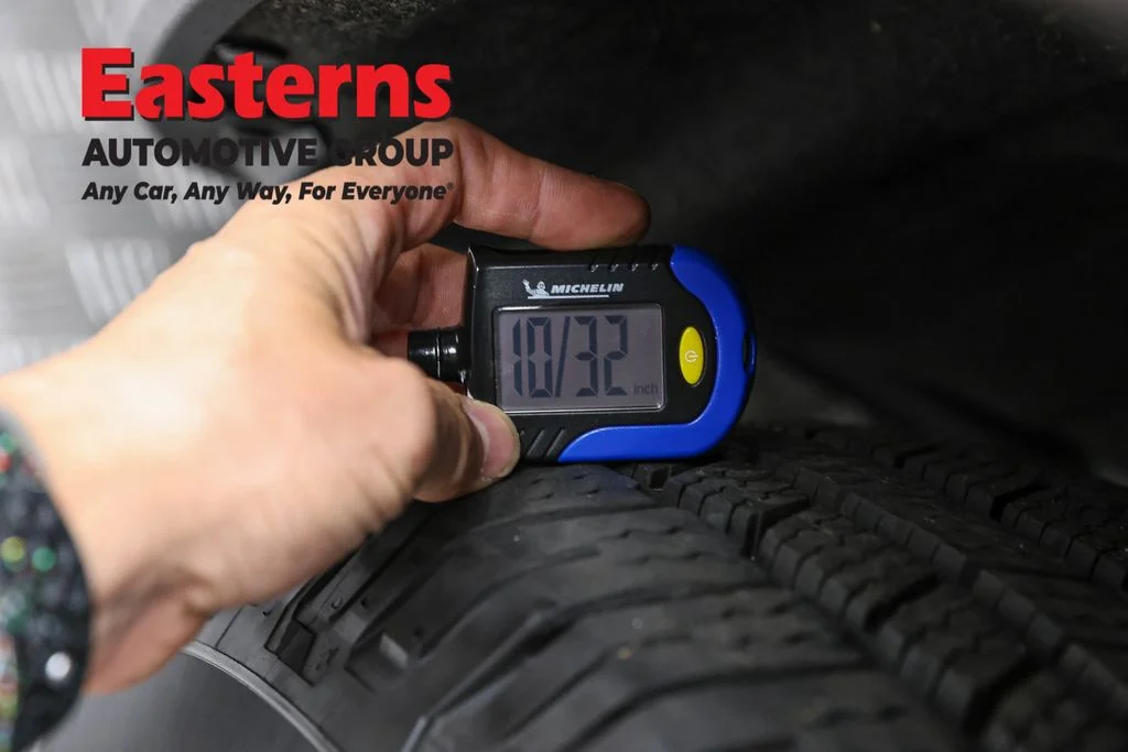 Used 2020 Gray Jeep Laredo E image 27