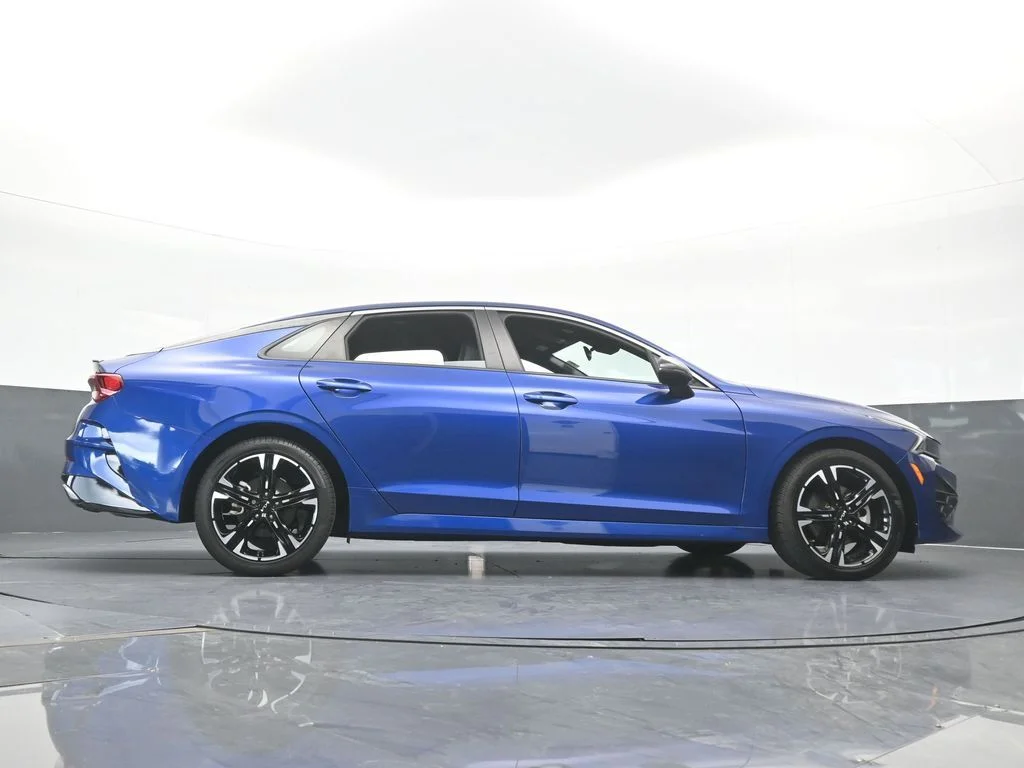 Used 2024 Sapphire Blue Kia GT-Line image 61