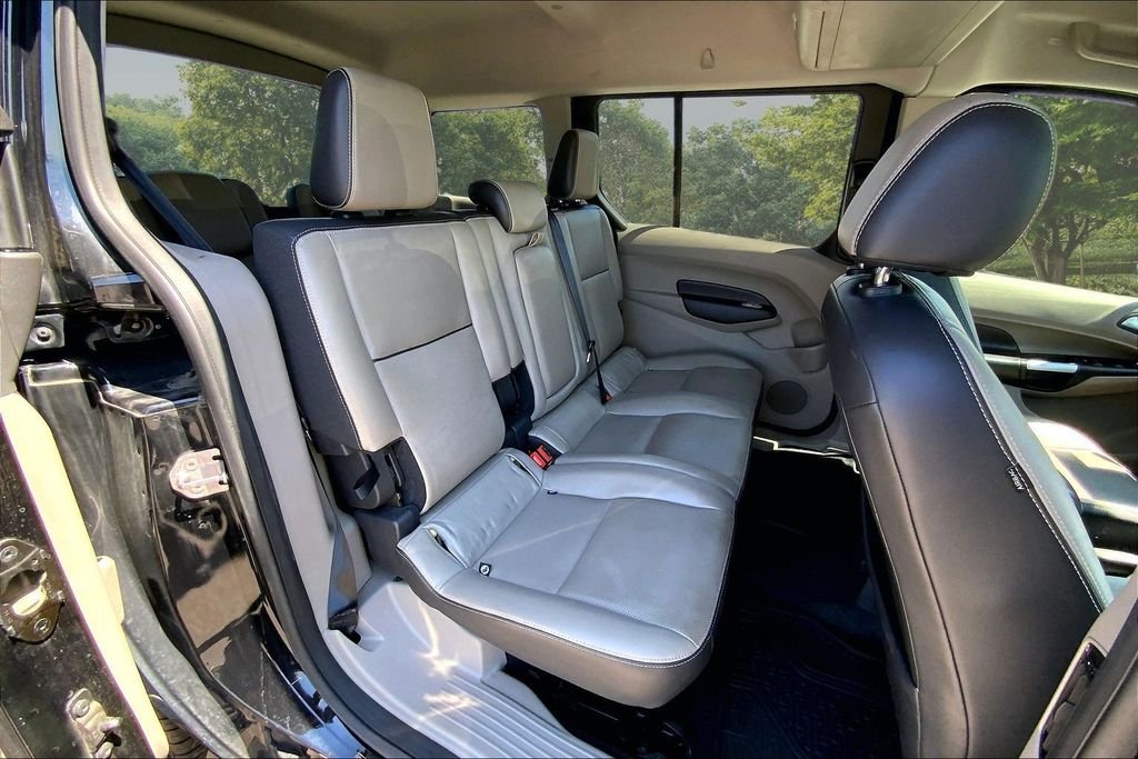 Used 2015 Black Ford Titanium image 24