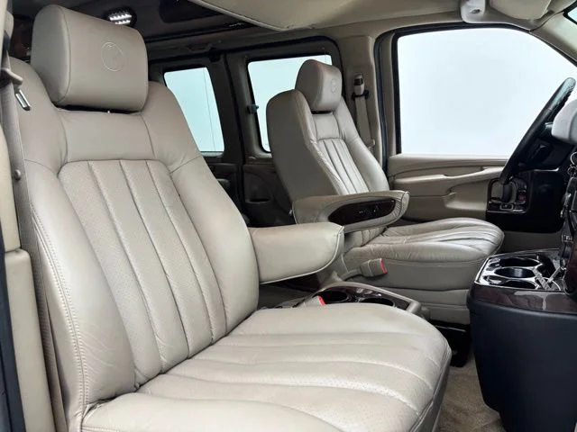 Used 2012 Special Paint GMC Explorer Limited SE image 24