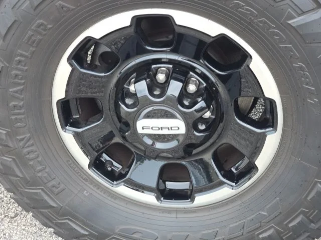 Used 2026 Gray Ford Platinum image 13