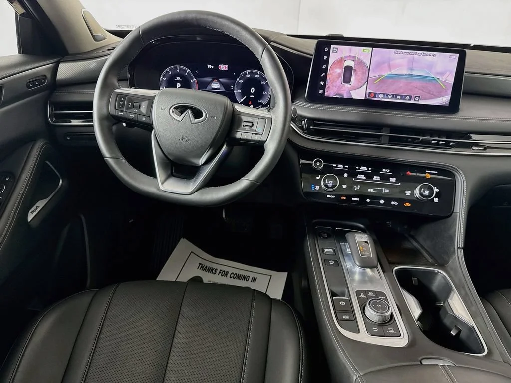 Certified Used 2026 Black INFINITI LUXE image 31